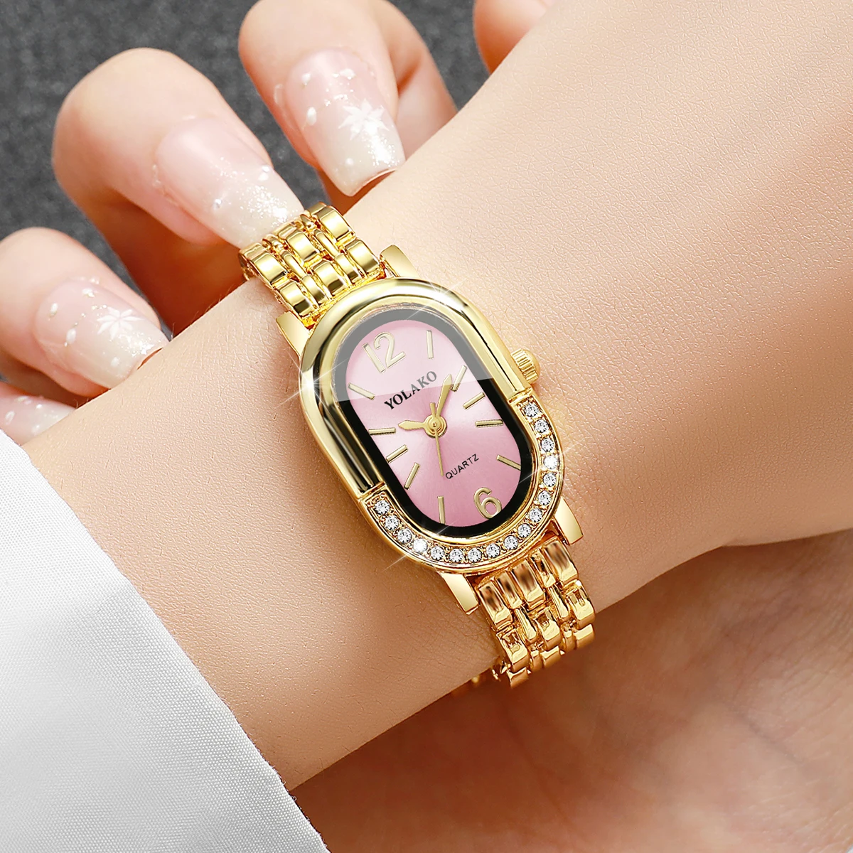 Luxuriöse Strass-Damen-Quarzuh – Luxury Watch Packaging Box Bewertung und Preis