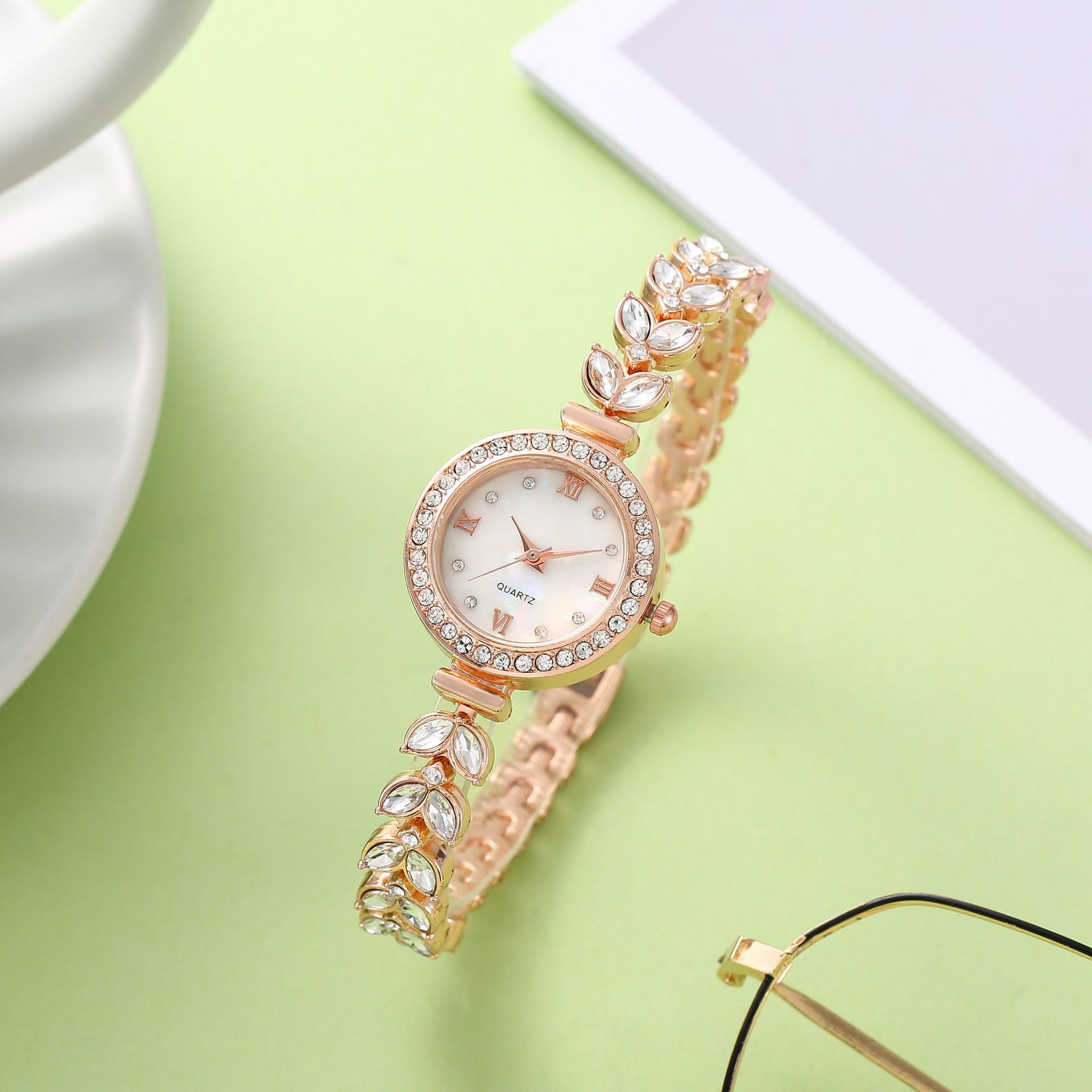 UTHAI W75 Meerjungfrau Damenuh – Luxury Watch Group Bewertung und Preis