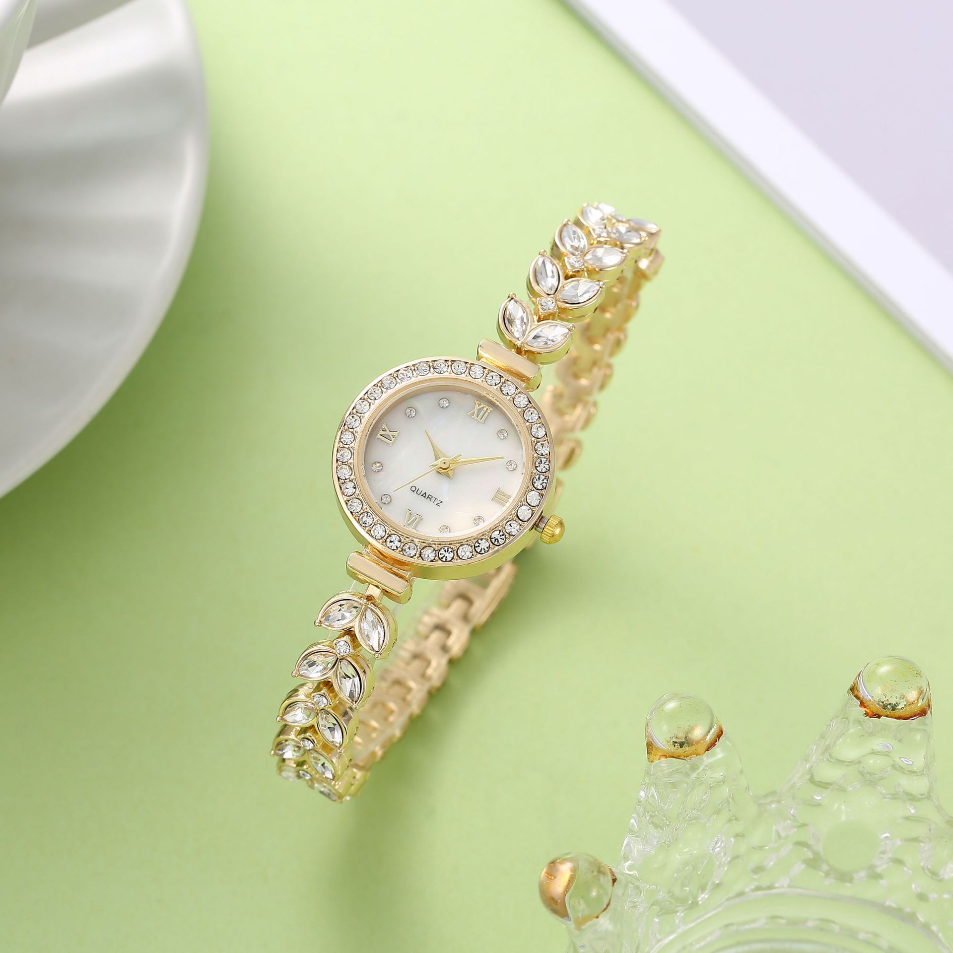 UTHAI W75 Meerjungfrau Damenuh – Luxury Watch Group Bewertung und Preis